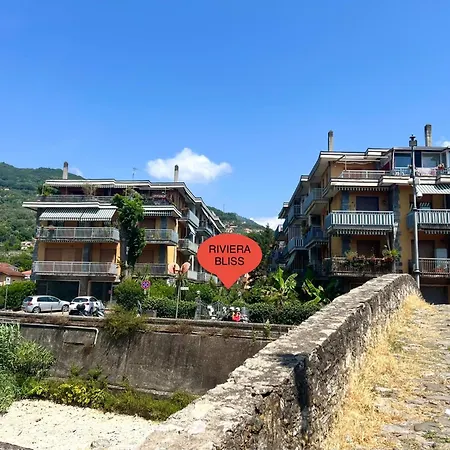 Riviera Bliss *